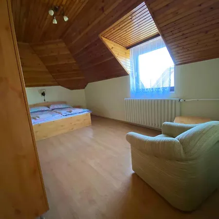 Three-bedroom In I Apartamento *